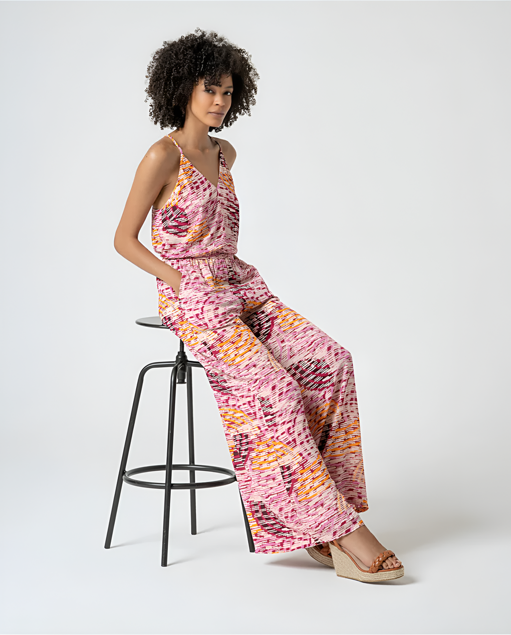 Wide-Leg Patterned Trousers