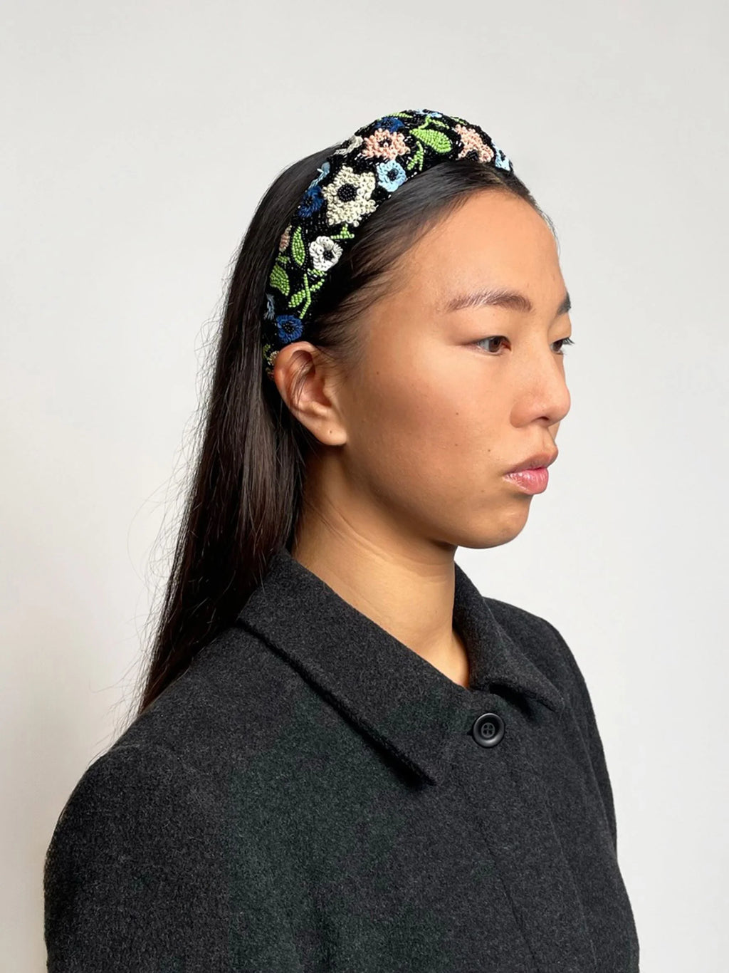 Anemona Wide Beaded Hairbrace