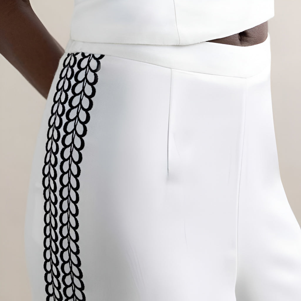 Loose Pants With Side Embroidery